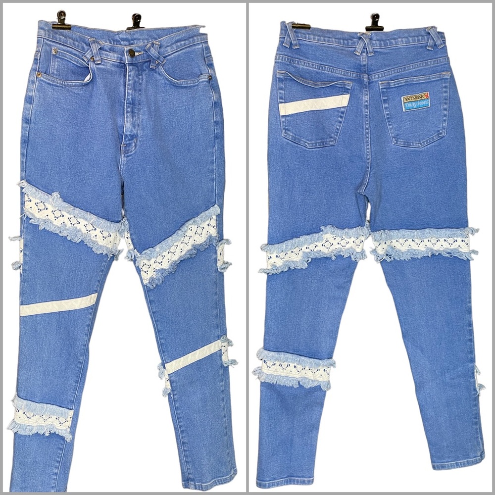 Vintage Anti-Basic Daily Jeans size 9/10